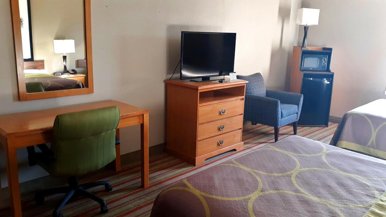 Super 8 By Wyndham Chiswell Wytheville Area Max Meadows
